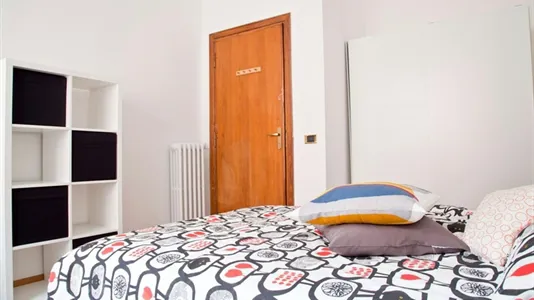 Rooms in Roma Municipio II – Parioli/Nomentano - photo 5