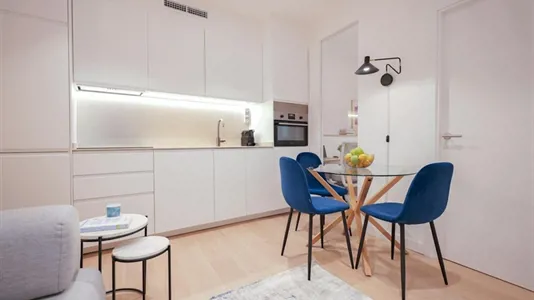 Apartments in Madrid Centro - photo 2