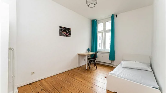 Rooms in Berlin Friedrichshain-Kreuzberg - photo 3