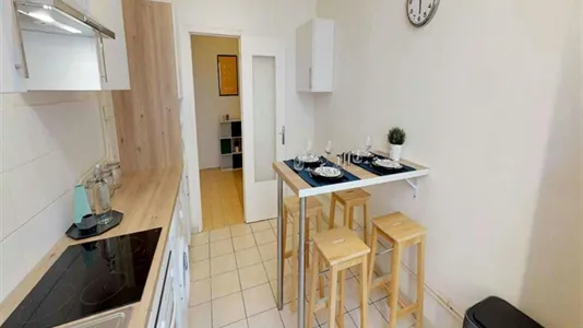 Rooms in Lyon - photo 10