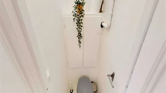 Rooms in Paris 8ème arrondissement - photo 10