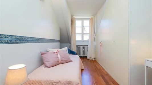 Apartments in Turin - photo 8