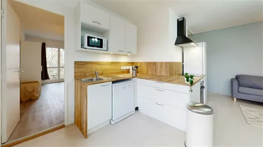 Rooms in Lyon - photo 10