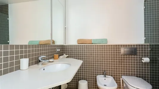 Rooms in Barcelona Eixample - photo 7