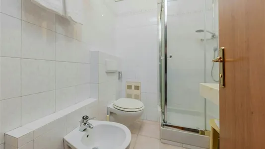 Rooms in Novara - photo 6