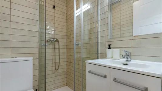 Rooms in Alcalá de Henares - photo 5