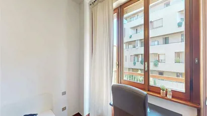 Room for rent in Milano Zona 6 - Barona, Lorenteggio, Milan