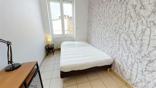 Rooms in Lyon - photo 4