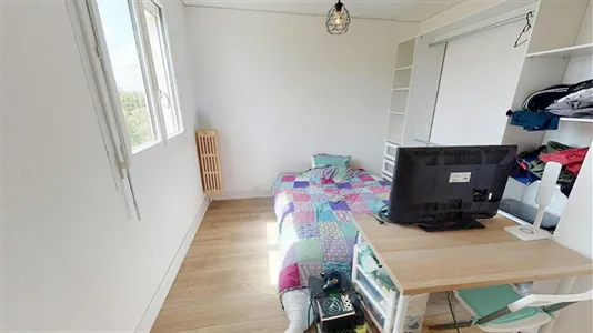 Rooms in Rennes - photo 2