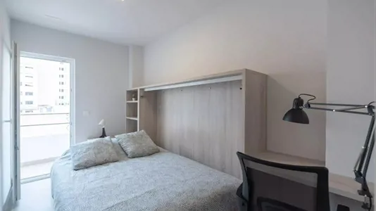 Rooms in Castellón de la Plana/Castelló de la Plana - photo 2