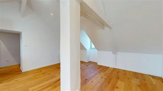 Apartments in Chambéry - photo 3