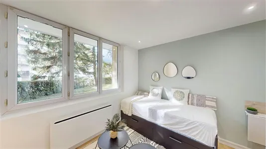 Apartments in Grenoble - photo 6