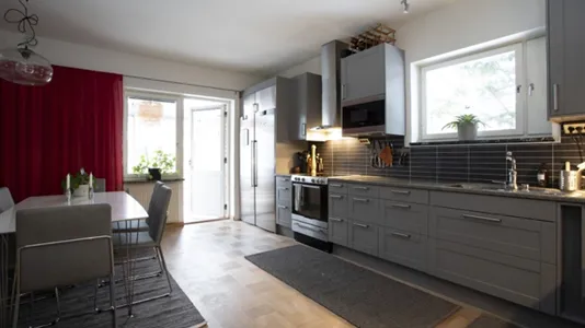 Houses in Sollentuna - photo 7