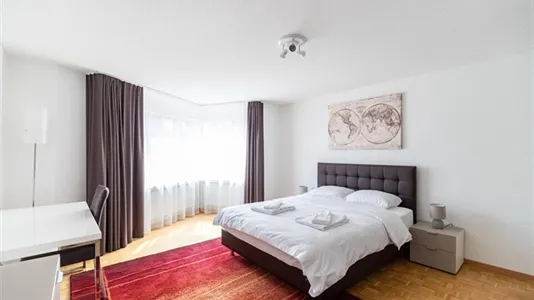 Apartments in Zürich Distrikt 8 - photo 8