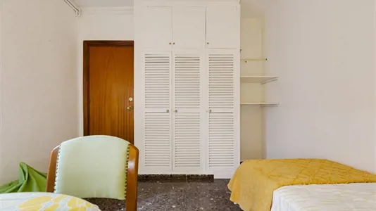 Rooms in Murcia - photo 2