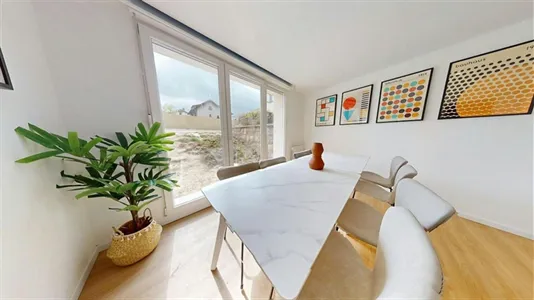 Rooms in Saint-Julien-en-Genevois - photo 9