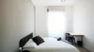 Room for rent, Modena, Emilia-Romagna, &lt;span class=&quot;blurred street&quot; onclick=&quot;ProcessAdRequest(13761618)&quot;&gt;&lt;span class=&quot;hint&quot;&gt;See streetname&lt;/span&gt;[xxxxxxxxxxxxx]&lt;/span&gt;