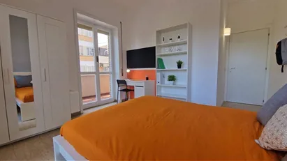 Room for rent in Roma Municipio VIII – Appia Antica, Rome