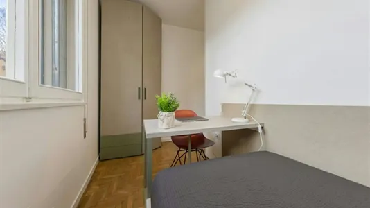 Rooms in Padua - photo 2