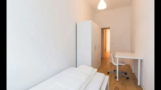 Rooms in Berlin Mitte - photo 1