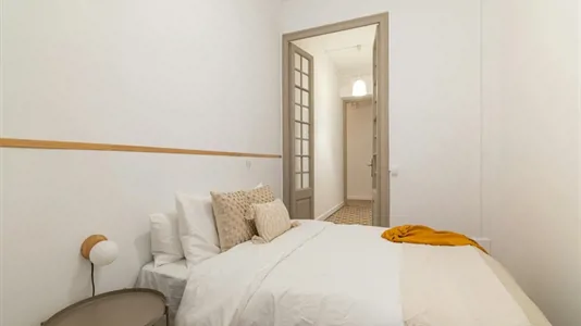 Rooms in Barcelona Ciutat Vella - photo 1