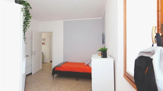 Rooms in Lecco - photo 2