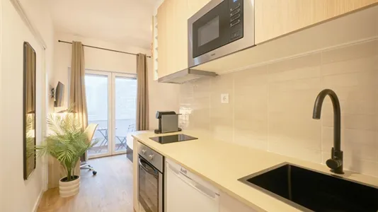 Apartments in Location is not specified - photo 6