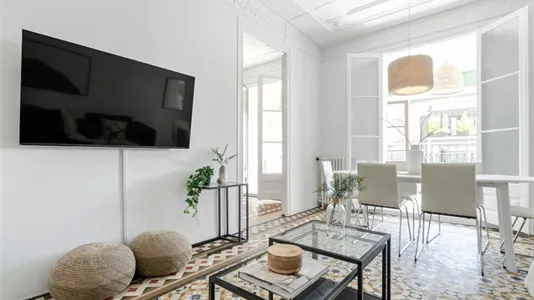 Rooms in Barcelona Eixample - photo 5