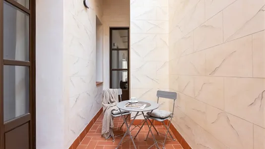 Apartments in Barcelona Ciutat Vella - photo 9