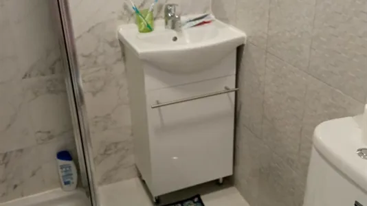 Rooms in Madrid Puente de Vallecas - photo 4