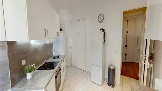 Rooms in Paris 17ème arrondissement - photo 10