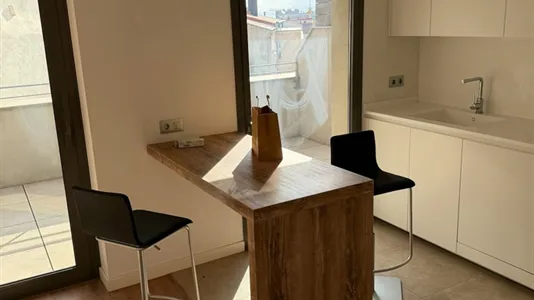 Rooms in Sabadell - photo 5