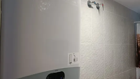 Rooms in Madrid Puente de Vallecas - photo 9