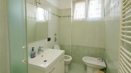 Rooms in Milano Zona 8 - Fiera, Gallaratese, Quarto Oggiaro - photo 10