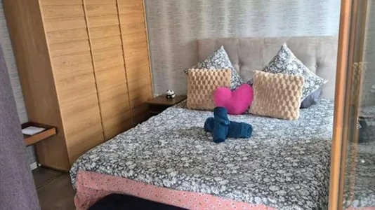 Apartments in Paris 18ème arrondissement - Montmartre - photo 9