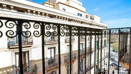 Rooms in Barcelona Ciutat Vella - photo 6