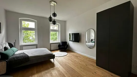 Apartments in Berlin Neukölln - photo 8