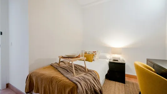 Rooms in Madrid Centro - photo 2