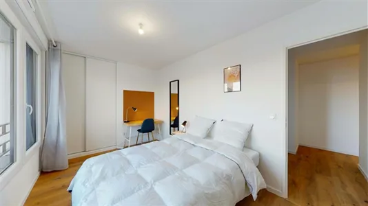 Rooms in Saint-Denis - photo 7