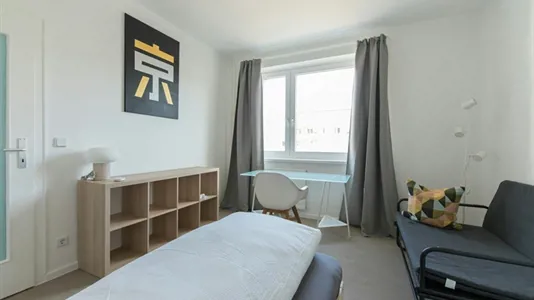 Rooms in Berlin Treptow-Köpenick - photo 2