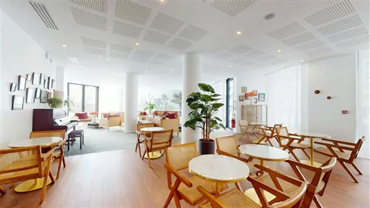 Apartments in Nanterre - photo 1