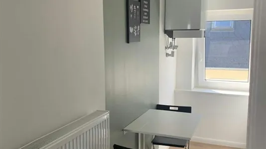 Apartments in Location is not specified - photo 8