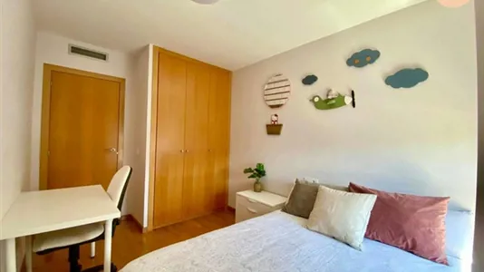 Rooms in Castellón de la Plana/Castelló de la Plana - photo 2