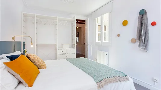 Apartments in Barcelona Eixample - photo 9