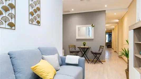 Rooms in Zaragoza - photo 10