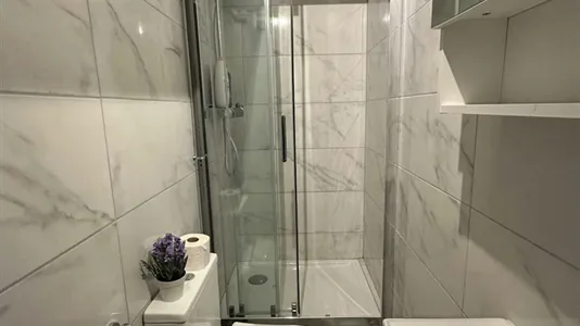 Apartments in Paris 17ème arrondissement - photo 8