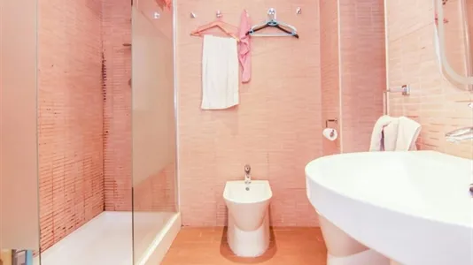 Rooms in Valencia Ciutat Vella - photo 5