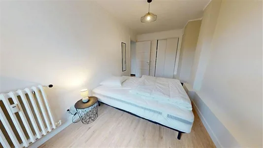 Rooms in Lyon - photo 2