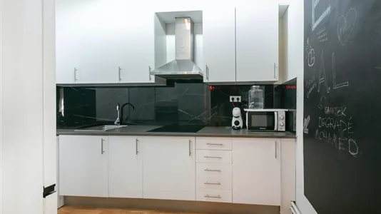 Rooms in Barcelona Gràcia - photo 8