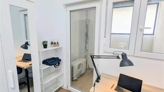 Apartments in Burjassot - photo 4